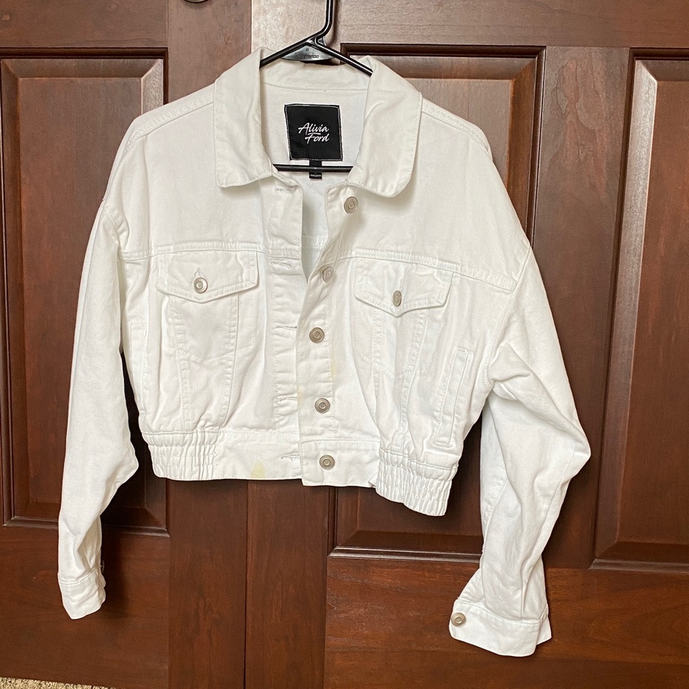Trendy White Jean Jacket